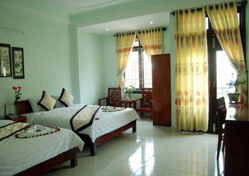 Vietnam booking.com